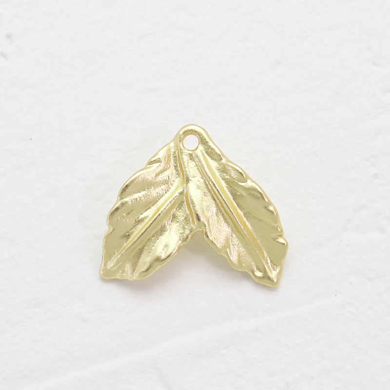 Spanish charm Double leaf backing matte gold