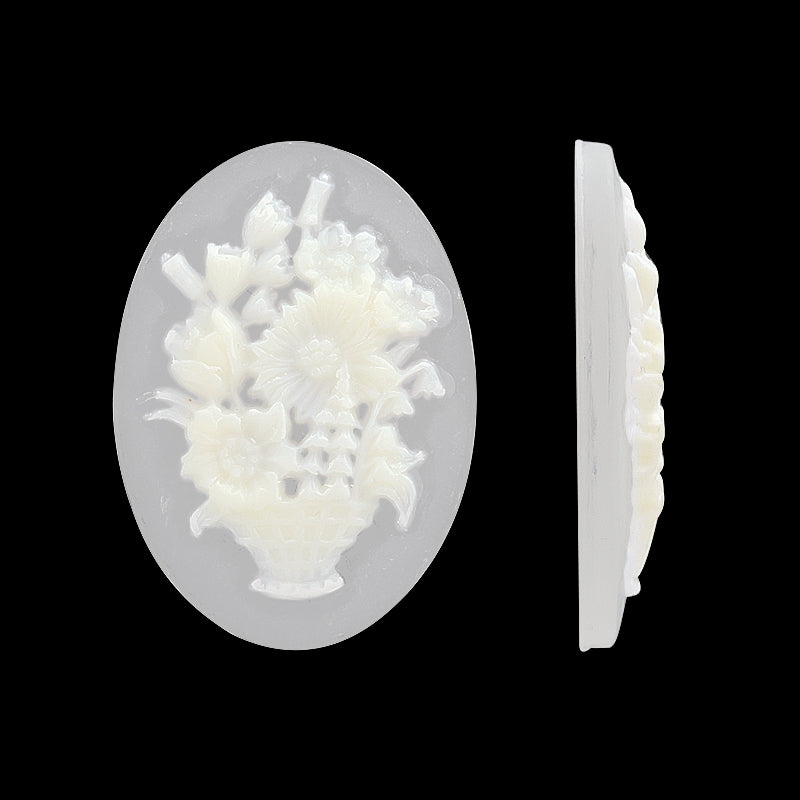 ドイツ製カメオ フラワーベース　クリスタルマット/アイボリー