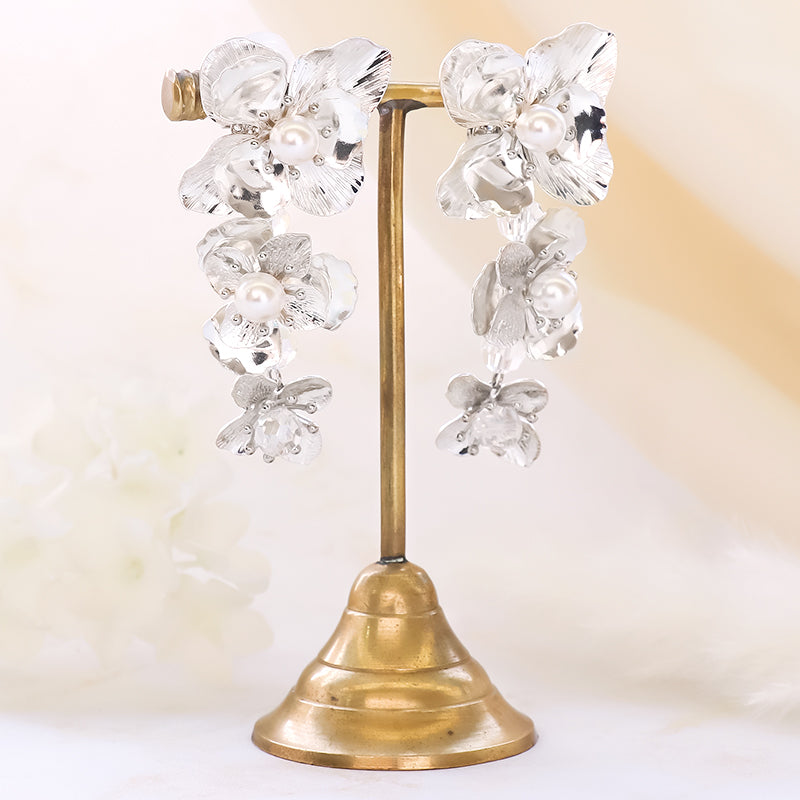 [KIWA BRIDAL] KBE-12 Flower Shower Earrings Silver