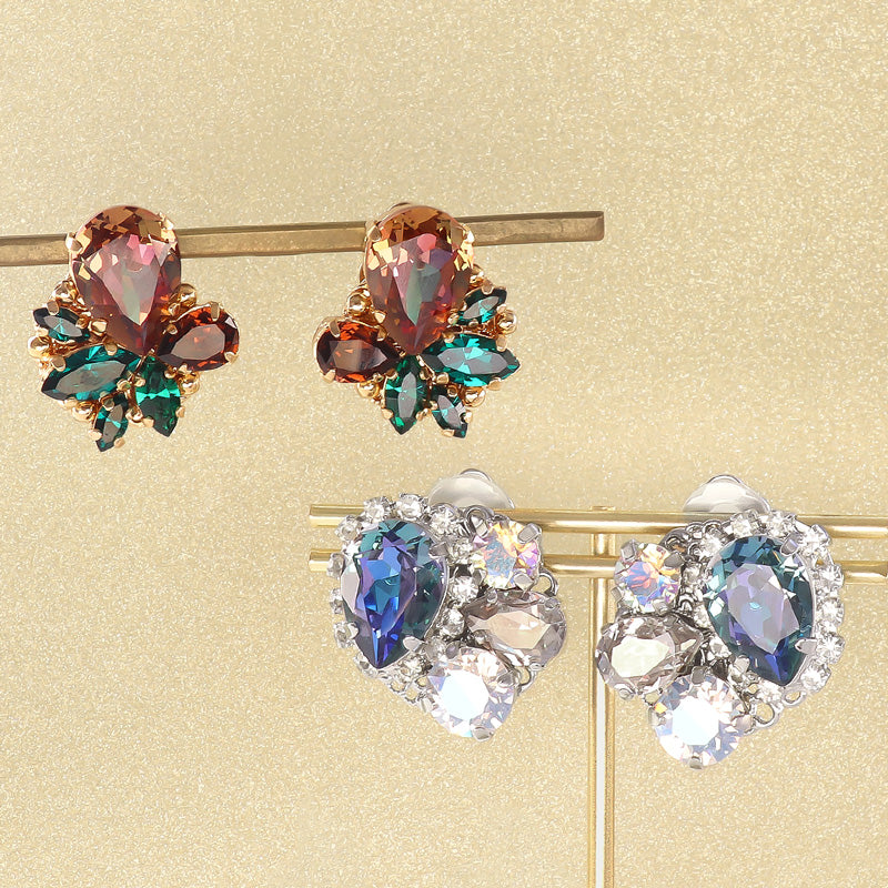 Recipe No.KR1317Kiwa crystals2 types of big bijou earrings
