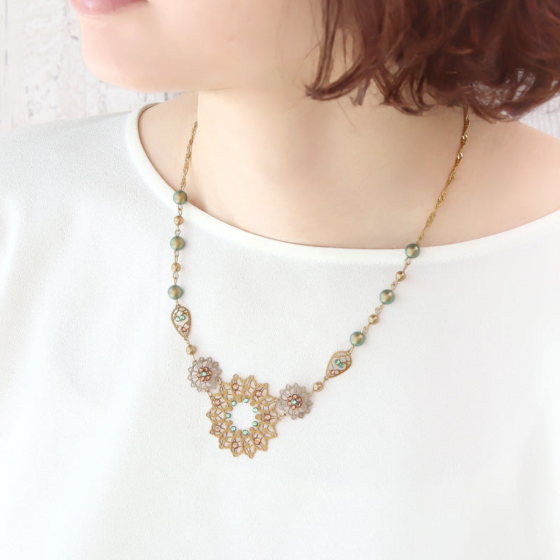 Italian filigree parts wreath wine