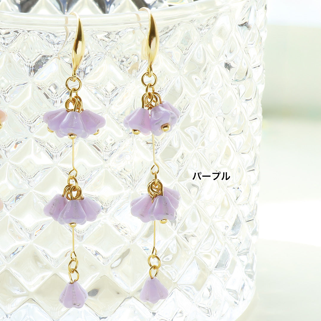 材料表No.ER0347　チェコビーズのフローラルスイングピアス