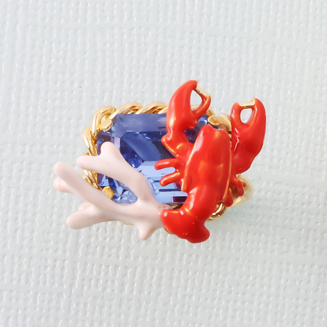 材料表No.ER0351　チャームロブスターと貴和クリスタルのアクセサリー3種
