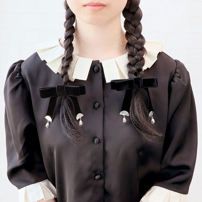 材料表No.ER0436　ハロウィンチャームのゴシックリボン
