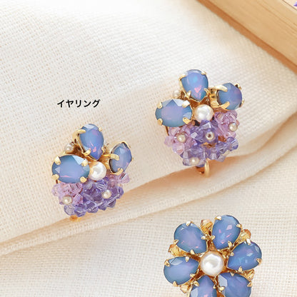 Recipe No.KR0614 Kiwa crystal flower bijou ear accessories 2 types