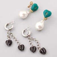 レシピNo.KR0618　チェコハートのイヤーアクセサリー2種