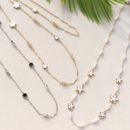 Recipe No.KR0825 2 types of flower charm monotone necklaces