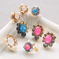 レシピNo.KR0890　貴和クリスタルのボリュームビジューイヤーアクセサリー2種