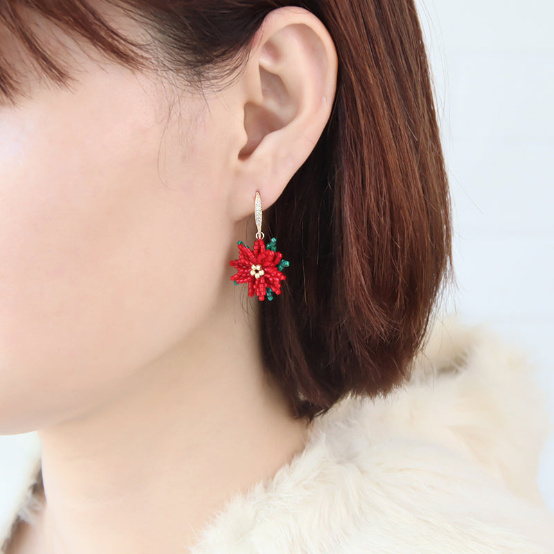 Recipe No.KR0953 Pointsettia Brick Stitch Earrings