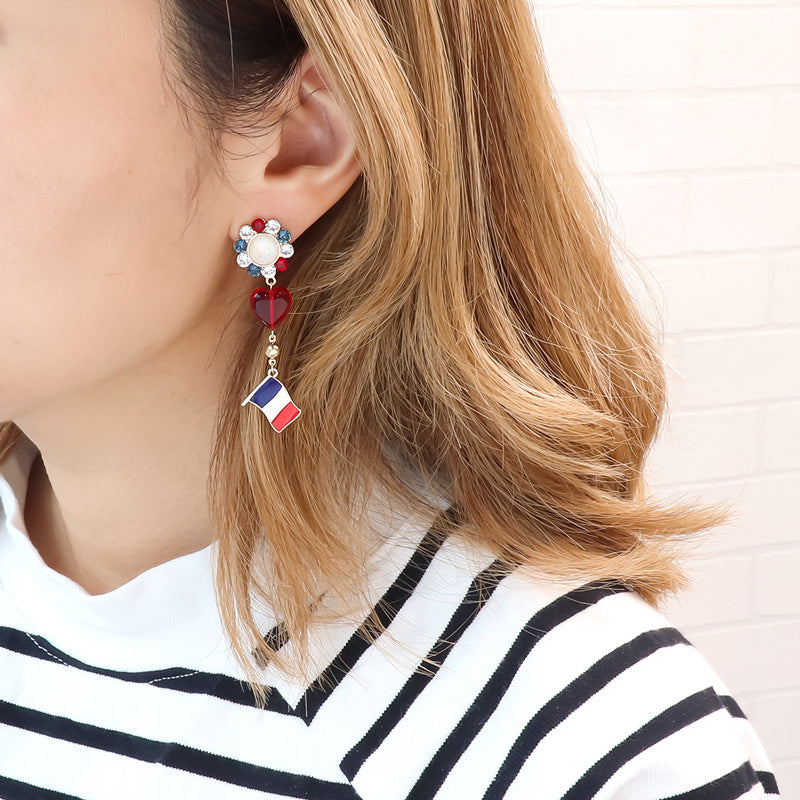 Recipe No.KR1010 2 types of national flag charm earrings