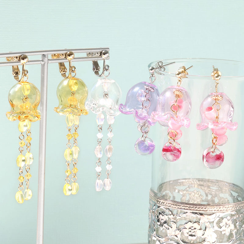 Recipe No.KR1015 2 types of ear accessories of glass parts flagpot