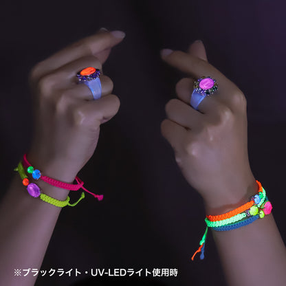 レシピNo.KR1221　貴和クリスタル エレクトリックカラーのコードブレスレット2種