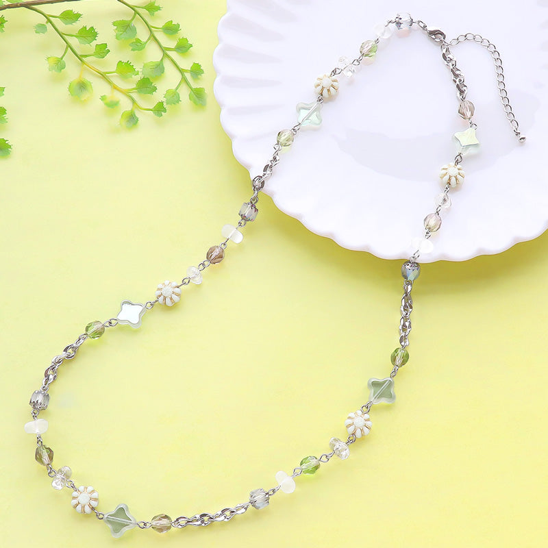 Recipe No. KR1224 Chic color necklace with Czech beads and design chain