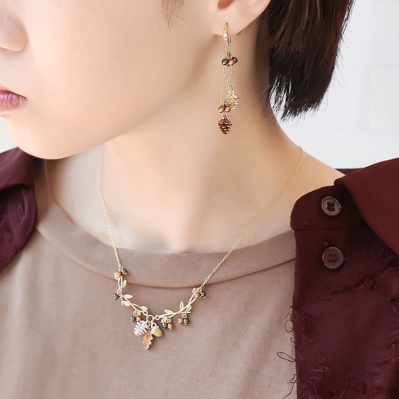 レシピNo.KR1248　秋チャームの松ぼっくり&amp;木の実アクセサリー2種