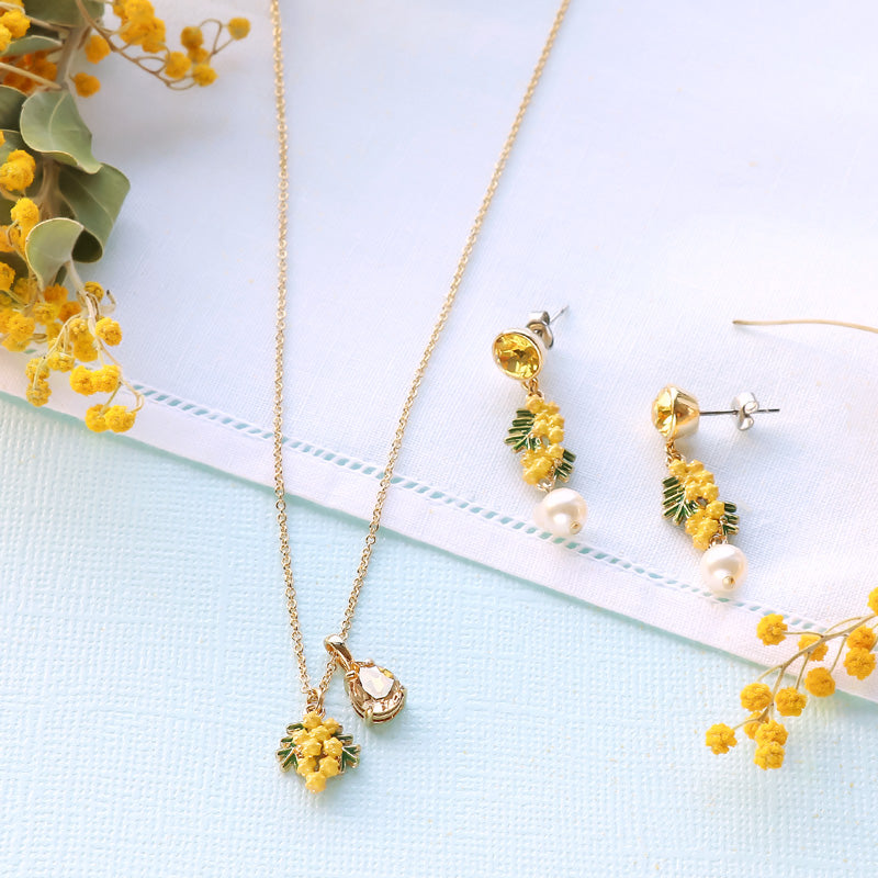 レシピNo.KR1324　チャームミモザと貴和クリスタルのネック＆ピアス