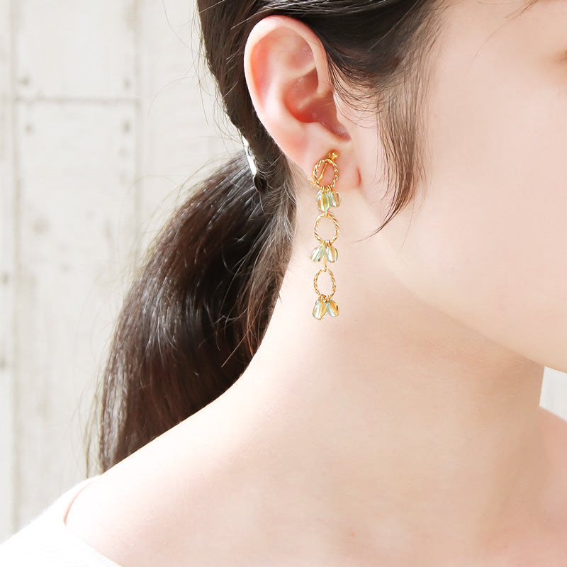 18：アクリルビーズとメタルビーズのイヤリング レシピNo.KR1338 アクリルナツメビーズのメタルミックスアクセサリー3
