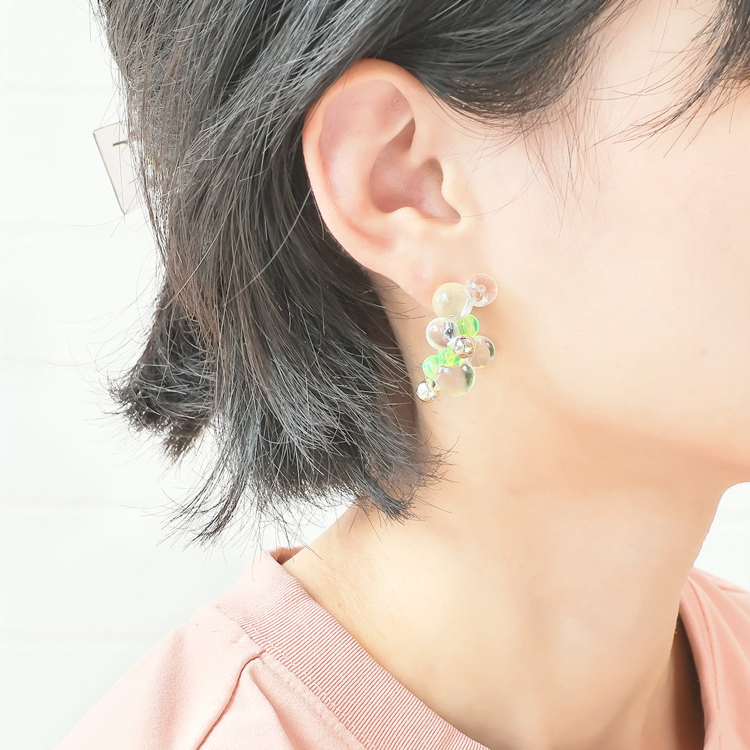 レシピNo.KR1387 ドイツ製アクリルのバブルピアス – 貴和製作所