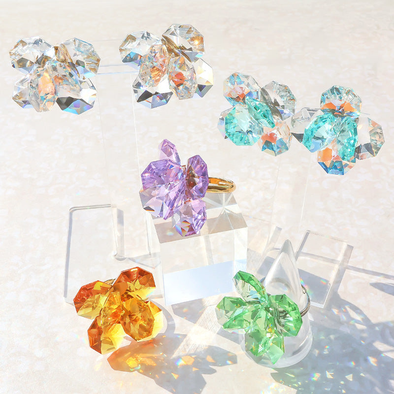Kiwa crystals 