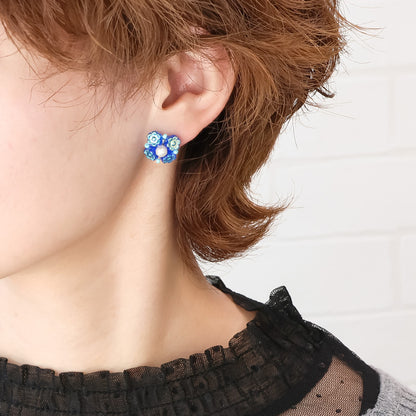 レシピNo.KR1422　チェコビーズのスクエアフラワーピアス
