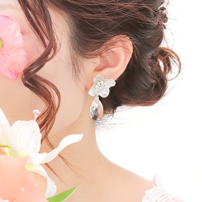 [KIWA BRIDAL] KBE-10 Flower Drop Earrings Silver