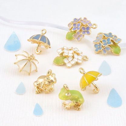charm frog gold
